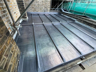 roof repairs bromley